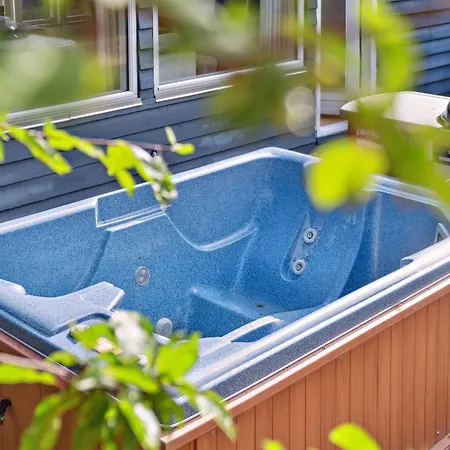 Hannelore - 700m From The Sea By Interhome